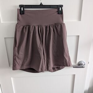 HALARA NWT Shorts Brown